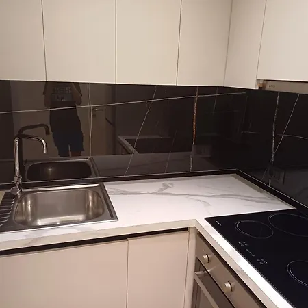 Rentapt Apartment *